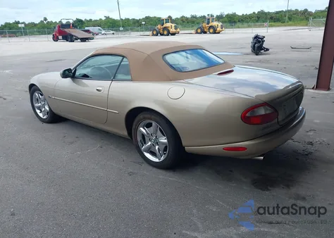 1999 Jaguar Xk8 from USA, damaged, VIN SAJGX2045XC037256